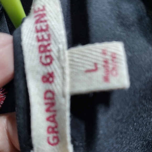 Black and florals too - Picture 2 of 4